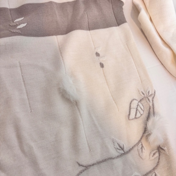 New LACE CANADA Spring Light Cream and Tan Sweater Woman's Size Large - Picture 3 of 7